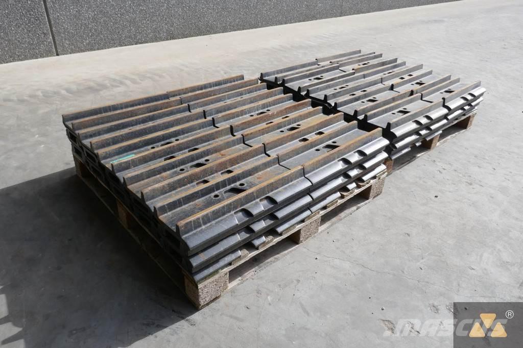 CAT 330 Trackshoes Däck, hjul och fälgar