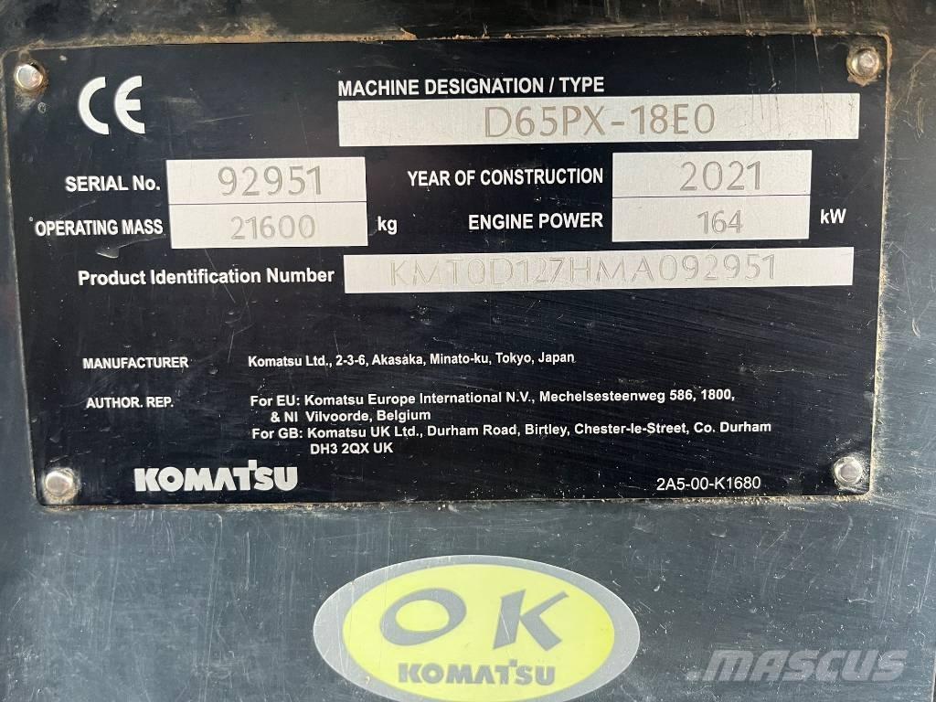 Komatsu D65PX-18E0 Bandschaktare