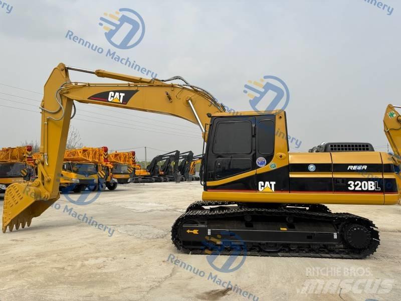 CAT 320 B L Bandgrävare