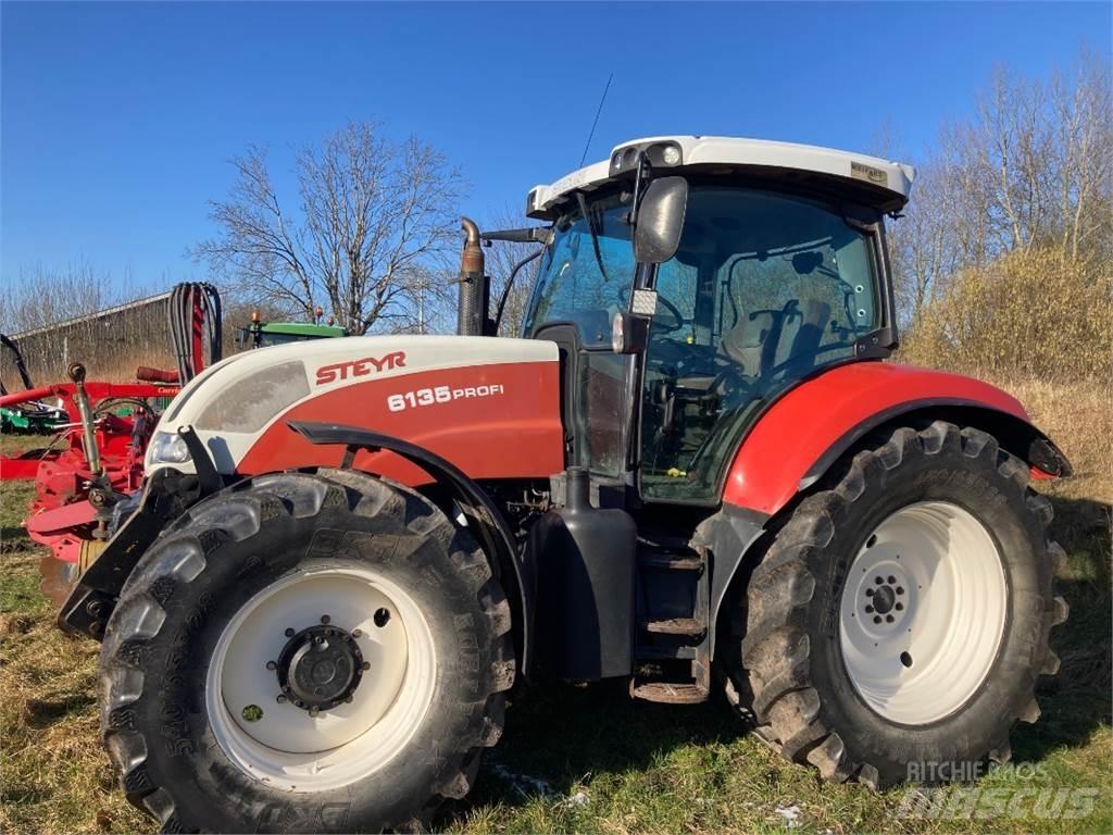 Steyr 6135 Profi Traktorer