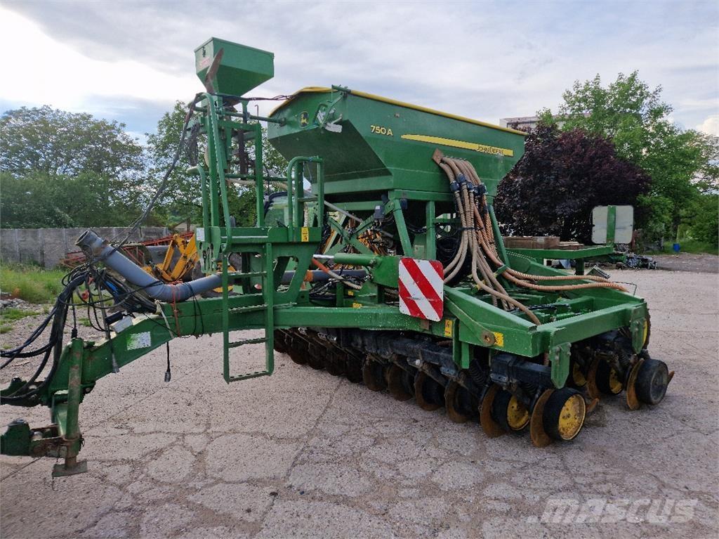 John Deere 750 A Kombisåmaskiner