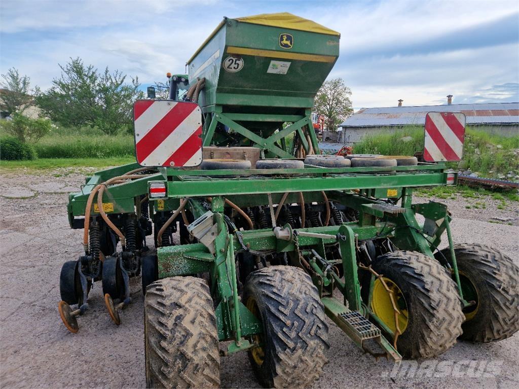 John Deere 750 A Kombisåmaskiner
