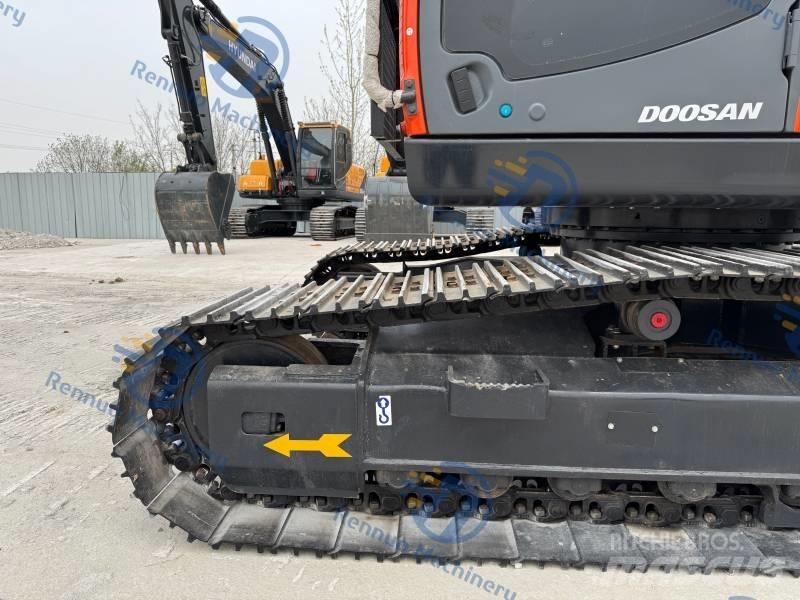 Doosan DX 225 LC-9C Bandgrävare