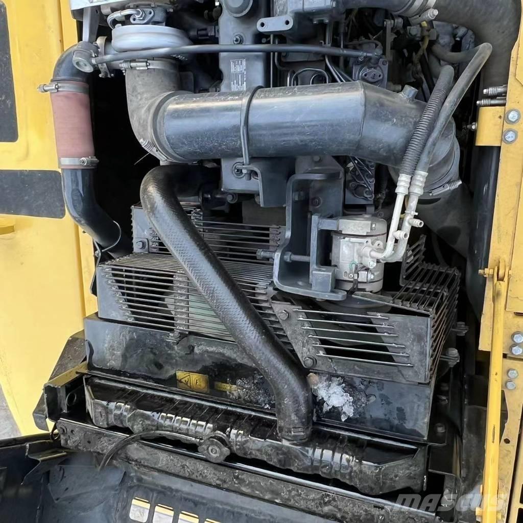 Komatsu PC 360-7 Bandgrävare