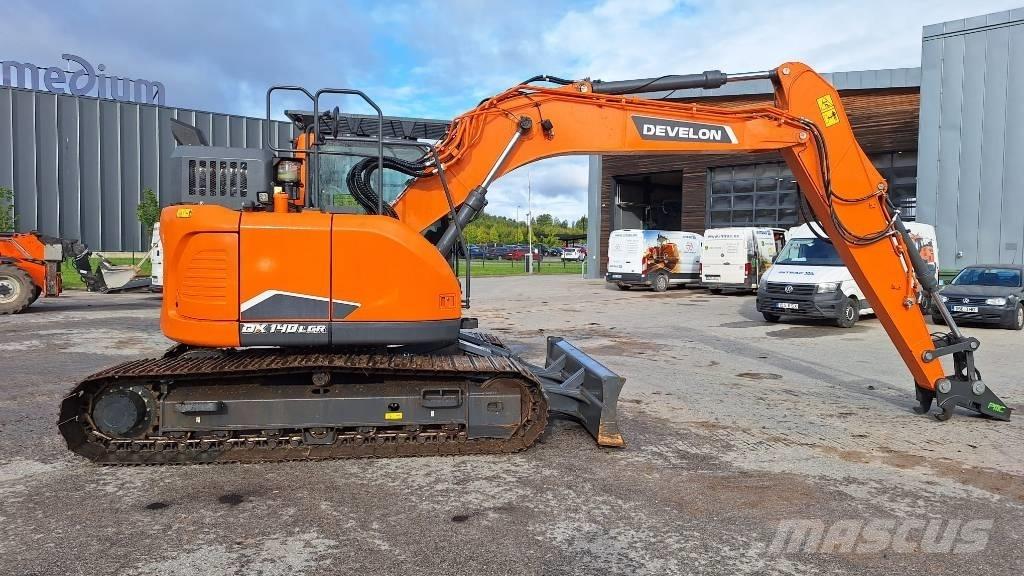 Doosan DX140LCR-7 Bandgrävare