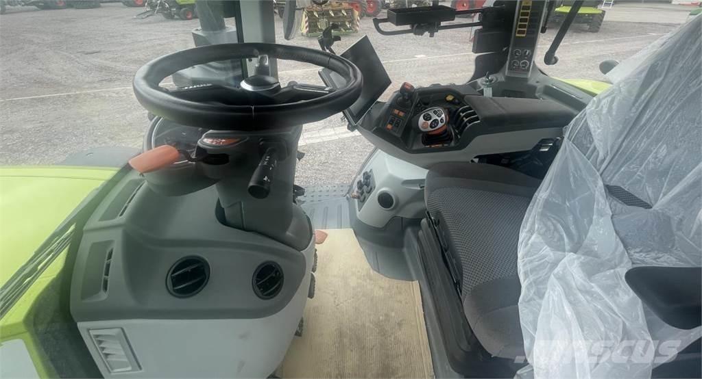 CLAAS AXION 960 TT Traktorer