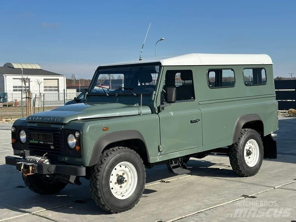 Land Rover Defender Terrängfordon