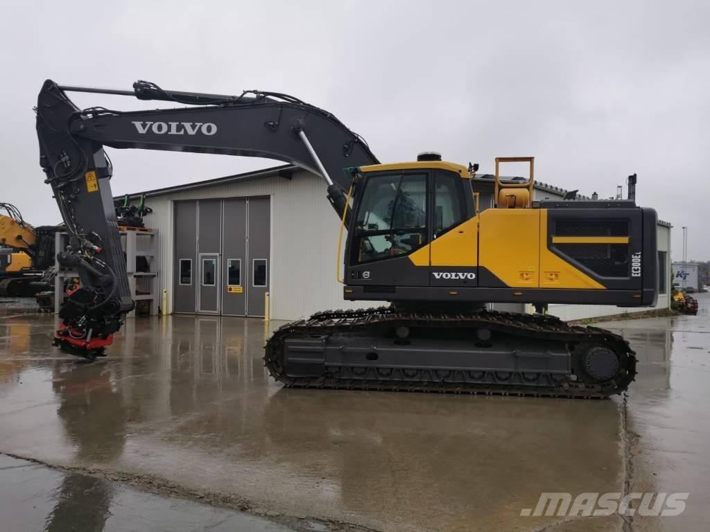 Volvo EC 300 EL Bandgrävare