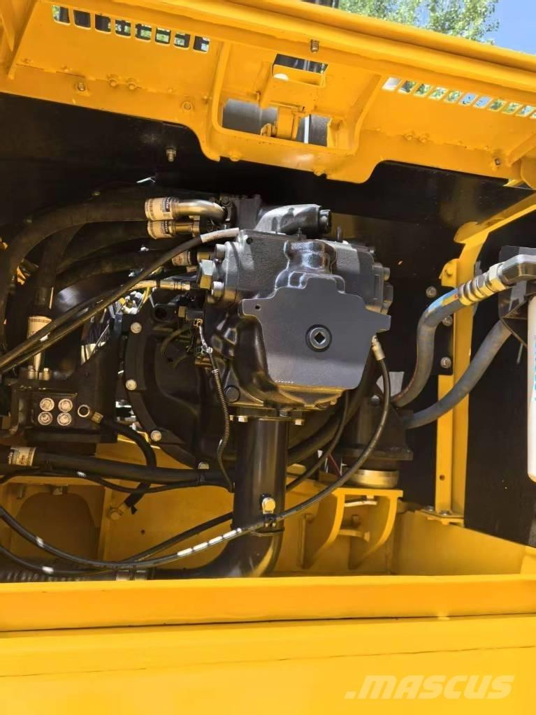 Komatsu PC 300 Bandgrävare