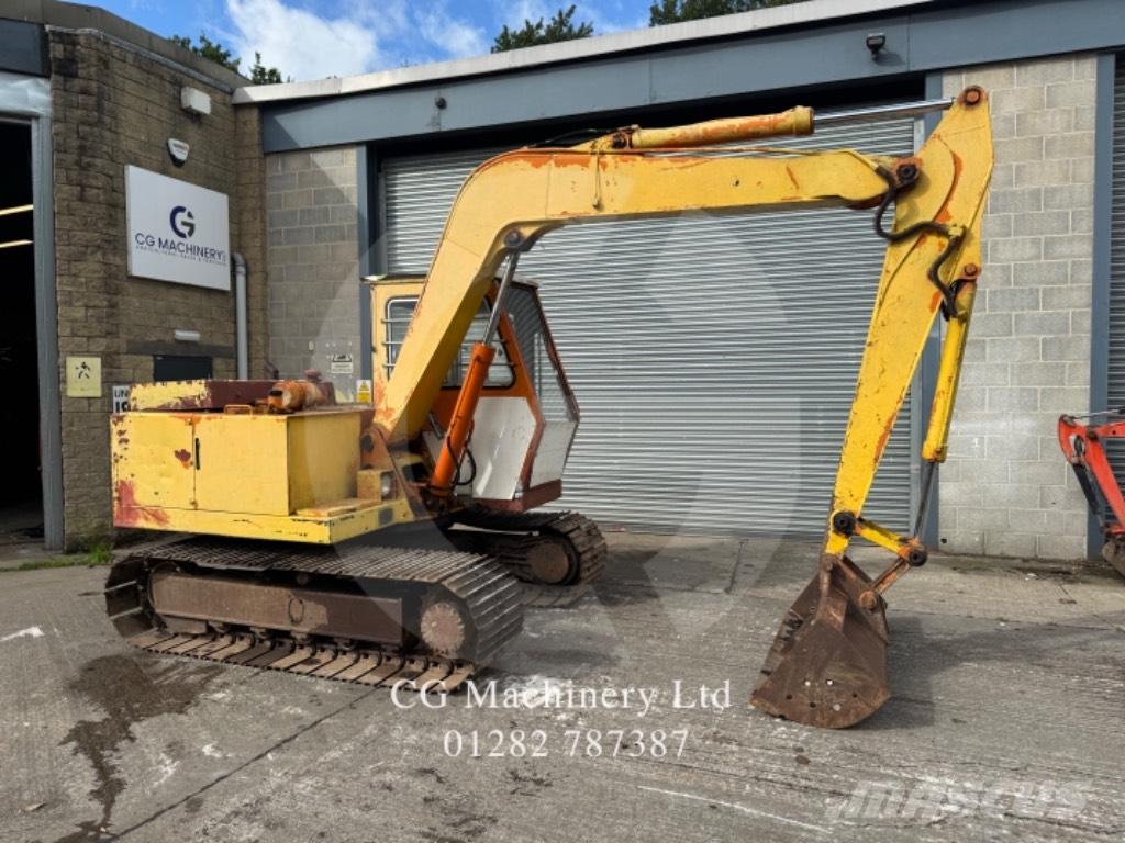 Hitachi UH031 Bandgrävare