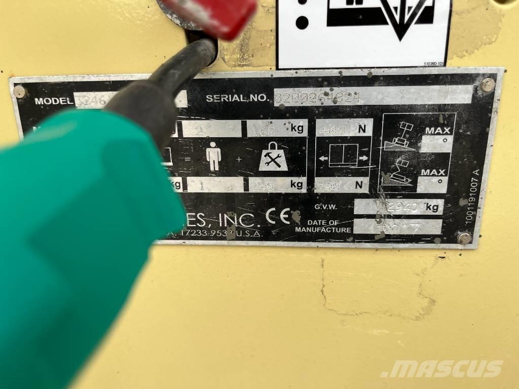 JLG 3246 ES Saxliftar