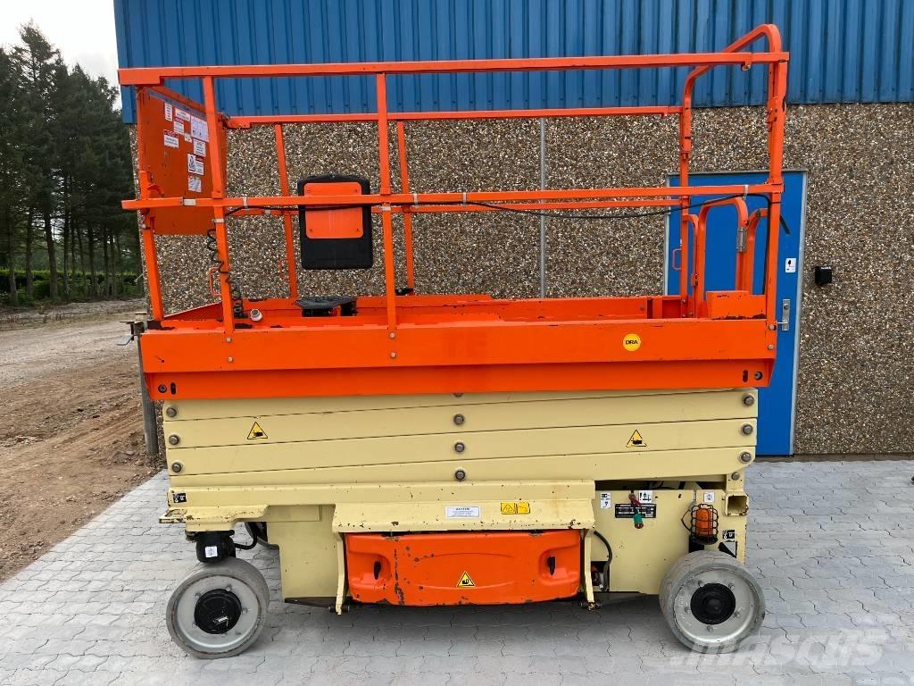 JLG 3246 ES Saxliftar