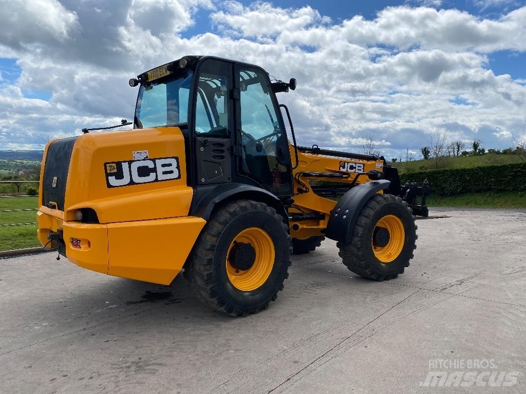 JCB TM 310 S Redskapsbärare för lantbruk