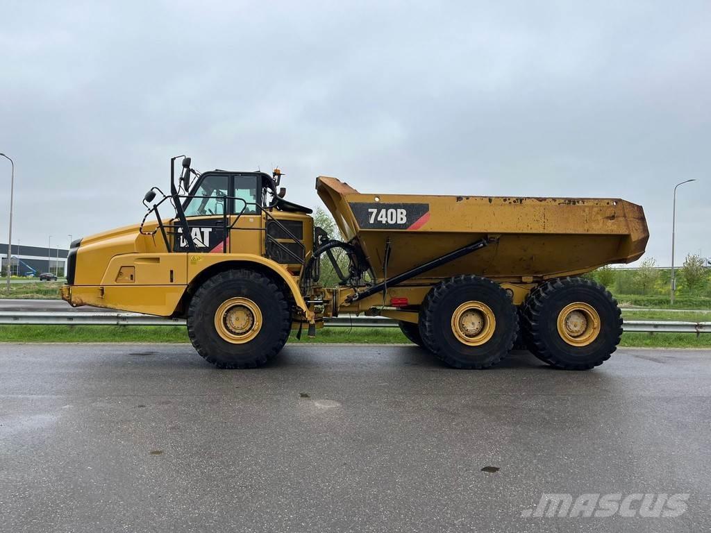 CAT 740B Midjestyrd dumper