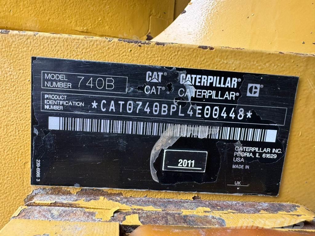CAT 740B Midjestyrd dumper