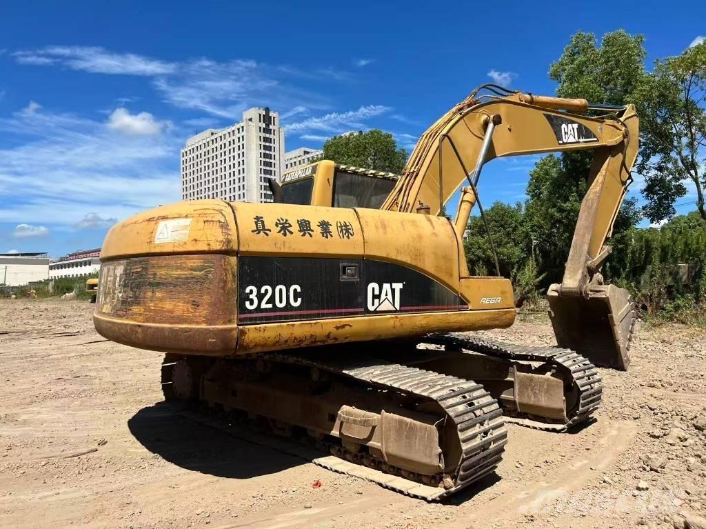 CAT 320 C Bandgrävare