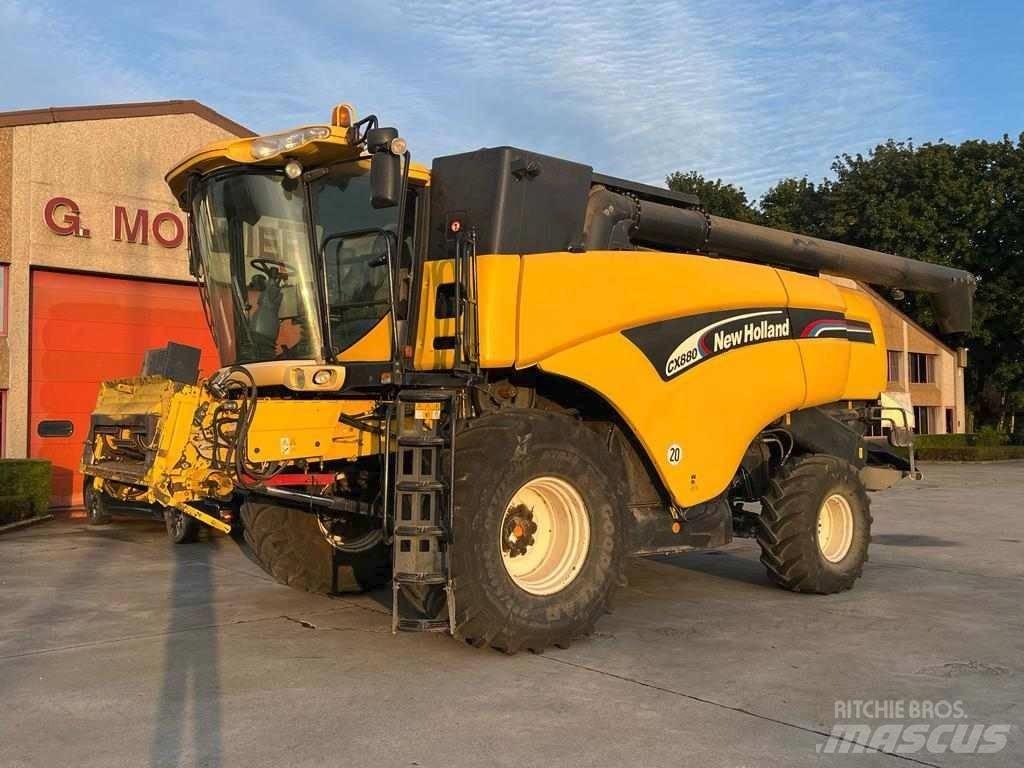 New Holland CX 880 Skördetröskor