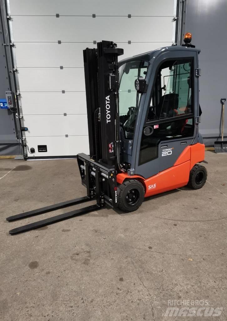 Toyota 8FBMK20T Elmotviktstruckar