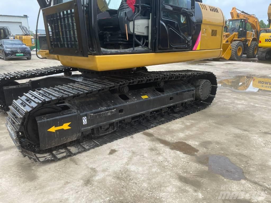 CAT 320D Bandgrävare