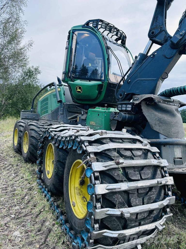 John Deere 1170G 8W Skördare