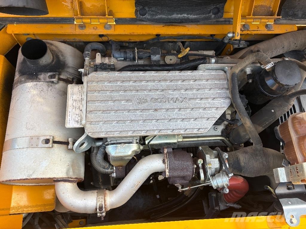 JCB JS 131 Bandgrävare
