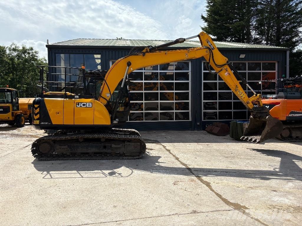 JCB JS 131 Bandgrävare