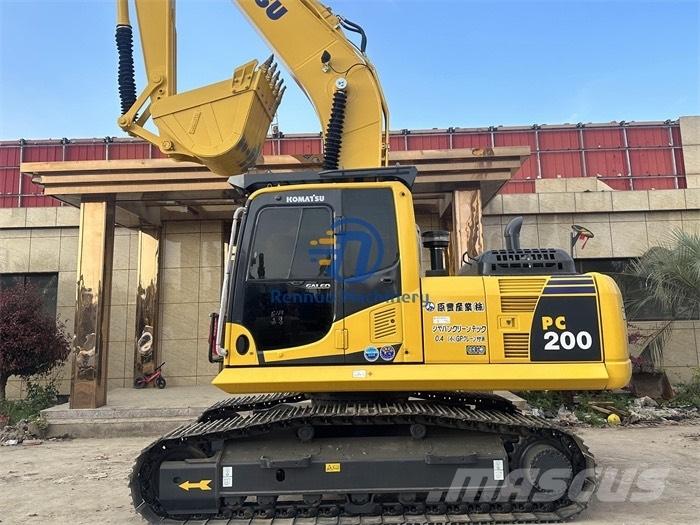 Komatsu PC200-8MO Bandgrävare