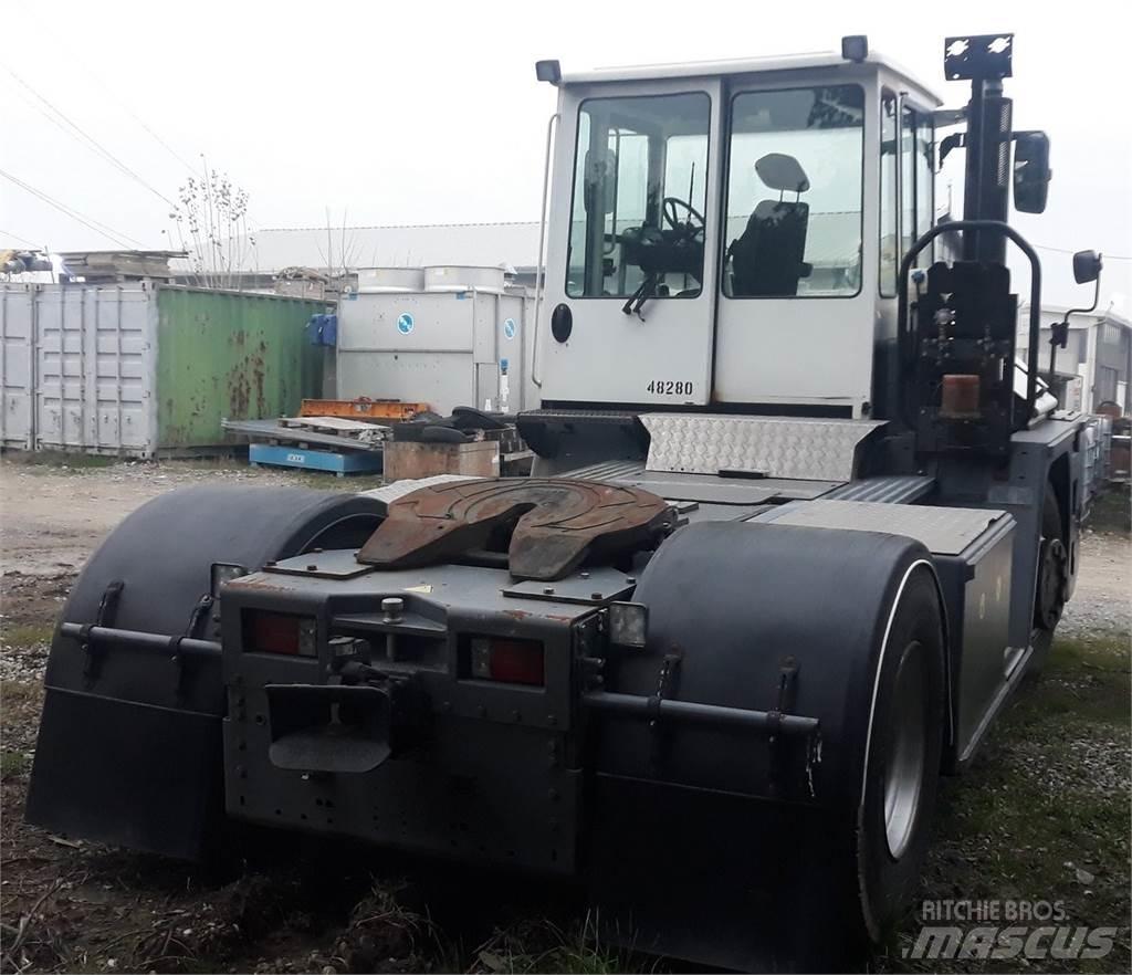  R332-4x4 Terminaltraktorer