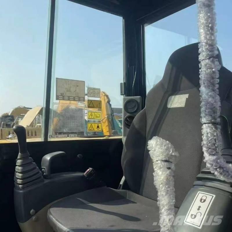 CAT 305.5 E Minigrävare < 7t