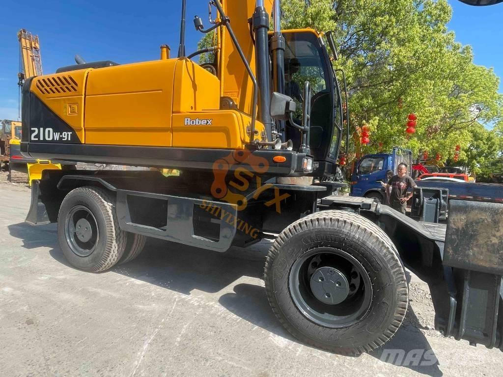 Hyundai R210W Hjulgrävare