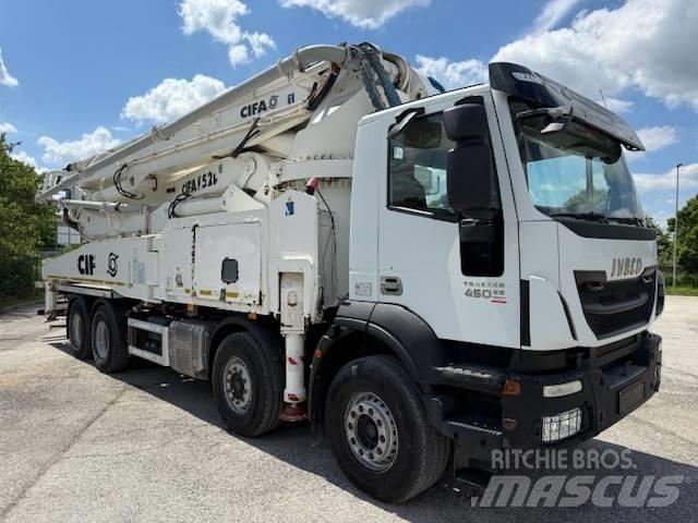 Iveco Trakker 450 Övriga bilar