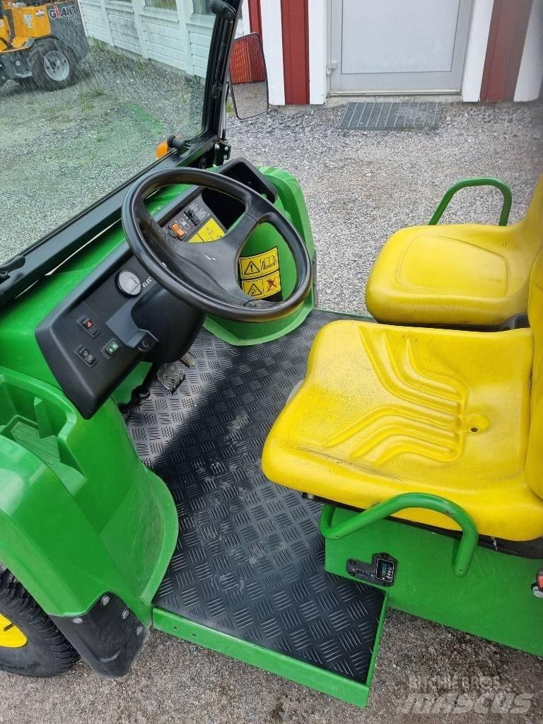 John Deere Gator TE Redskapsbärare