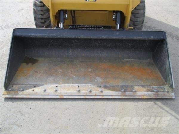 CAT 236 D Kompaktlastare