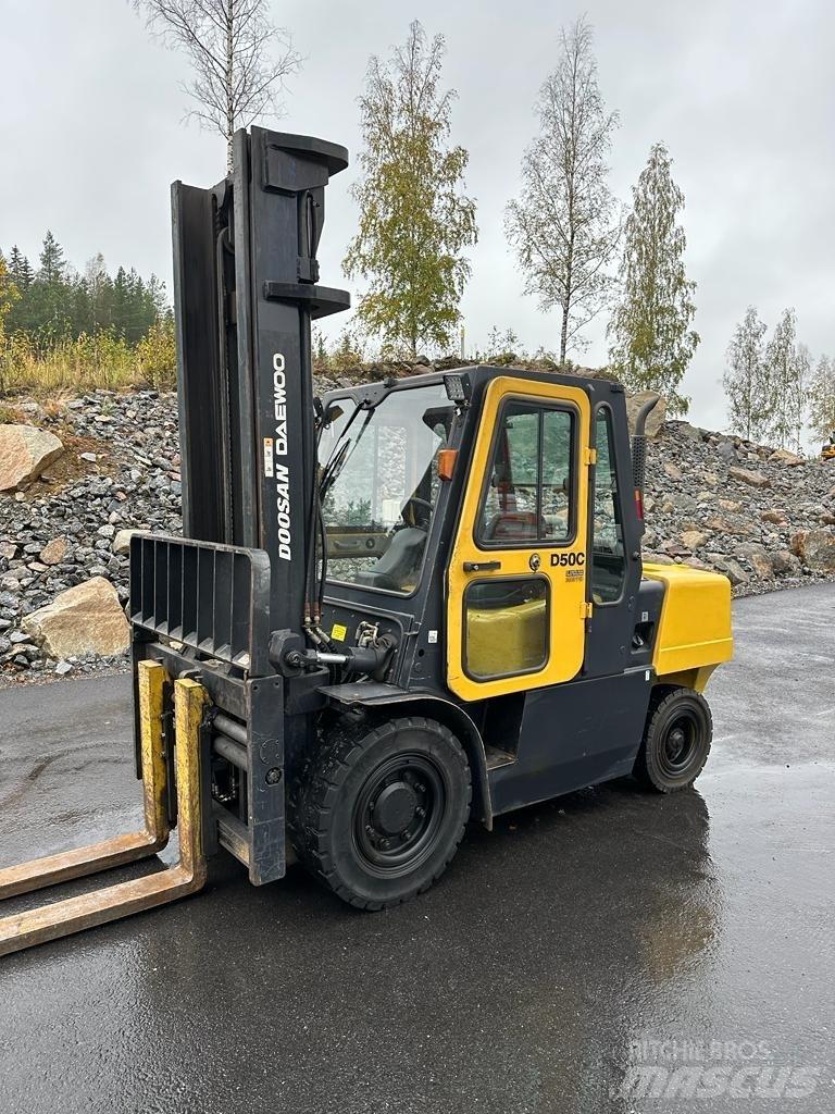 Doosan Daewoo D50-C2 Dieselmotviktstruckar