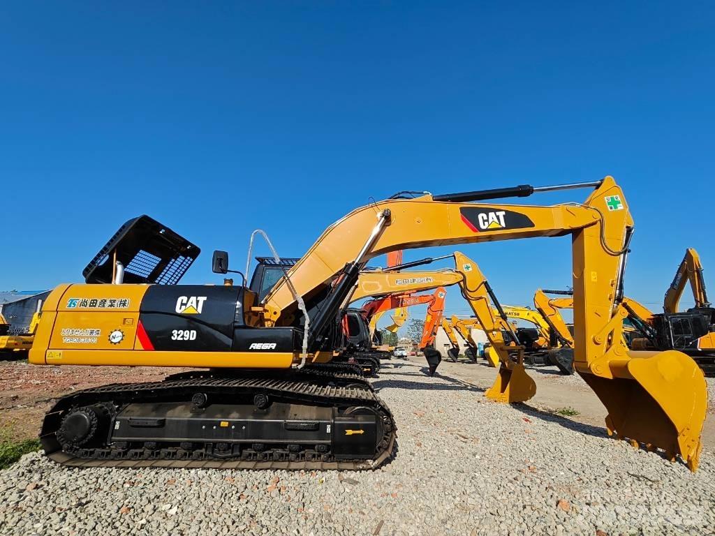 CAT 329 D Bandgrävare