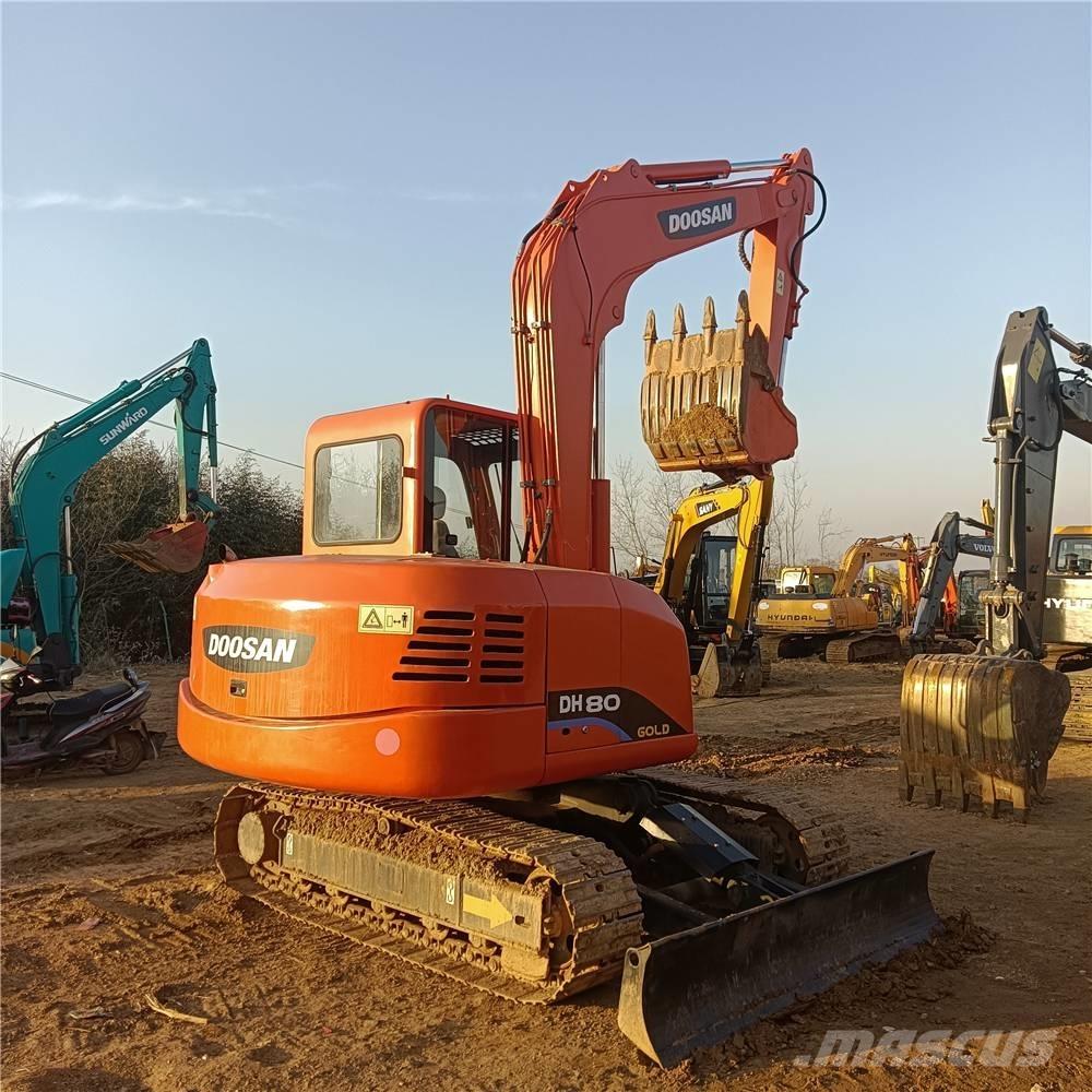 Doosan DH80G Midigrävmaskiner 7t - 12t