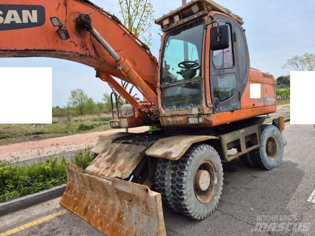 Doosan DX210WA Hjulgrävare