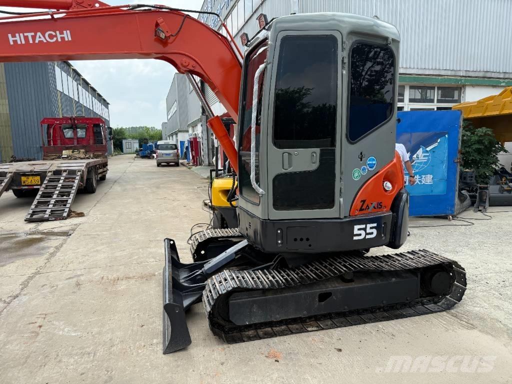 Hitachi Zaxis 55 U Bandgrävare