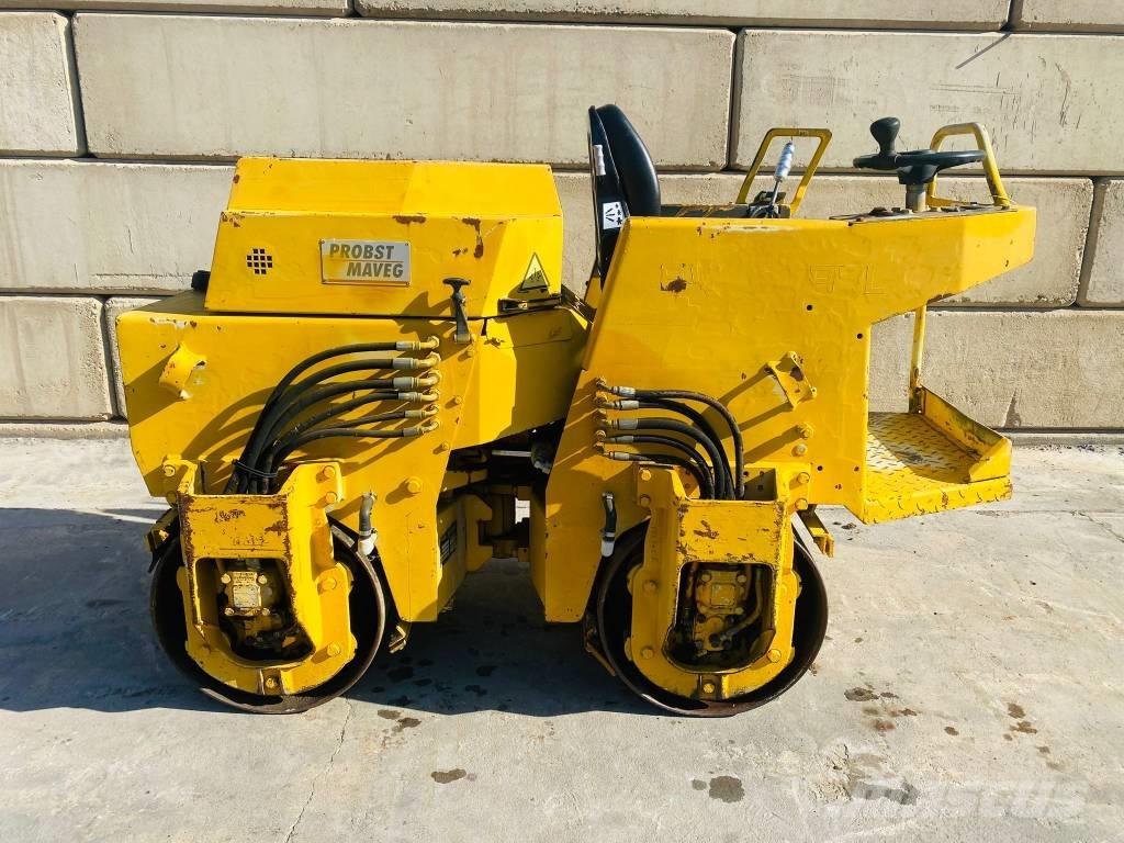 Bomag BW 75 AD Tvåvalsvältar