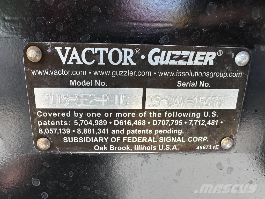 International 7600 Slamsugningsbil