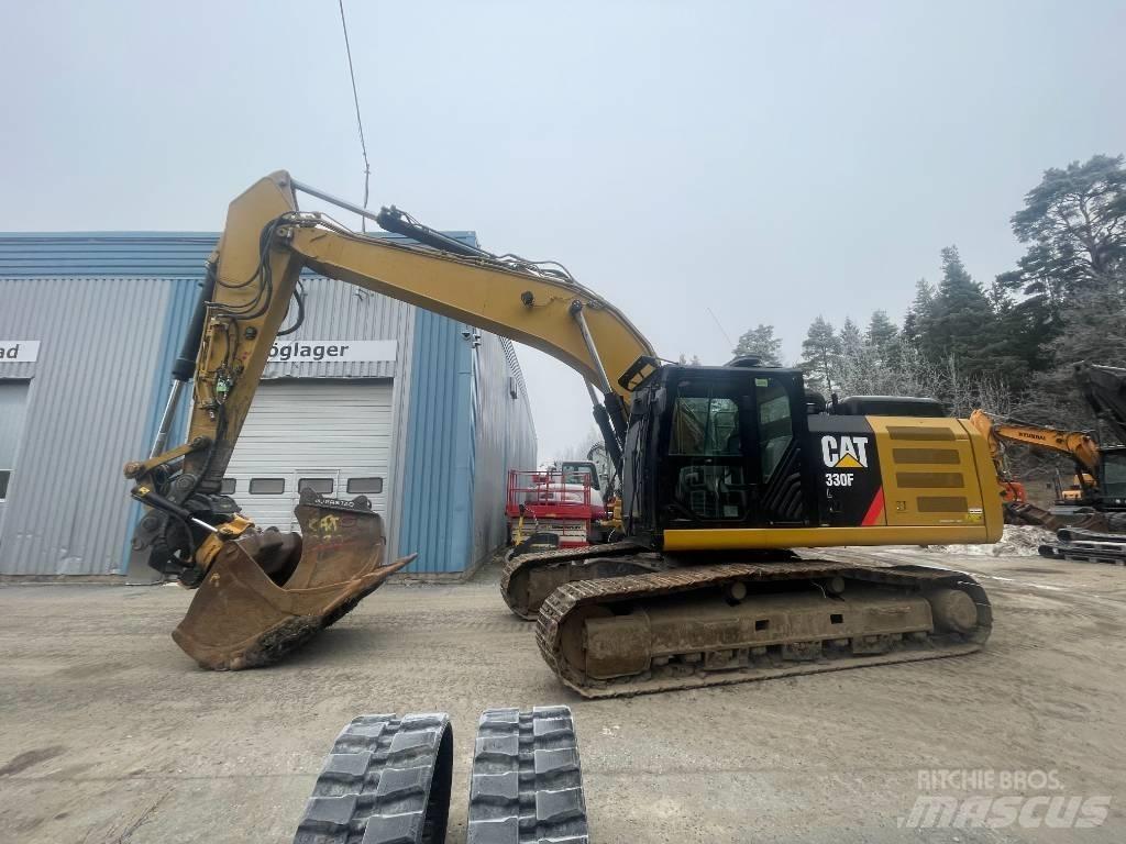 CAT 330 LC Bandgrävare