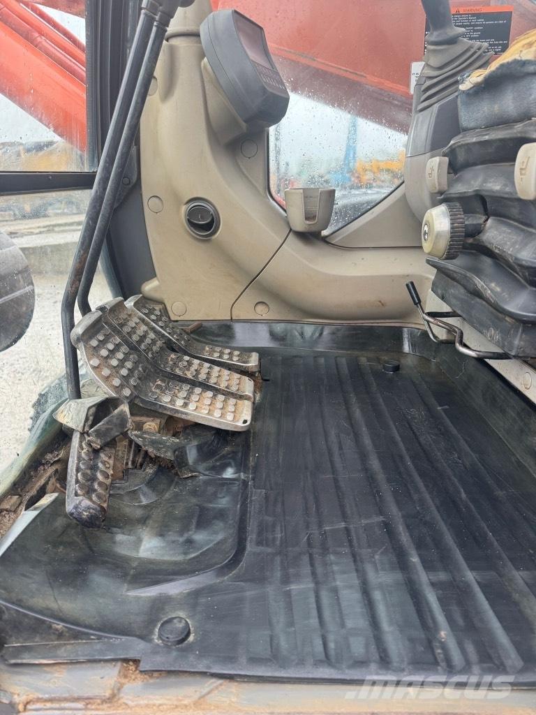 Hitachi zx210 Bandgrävare