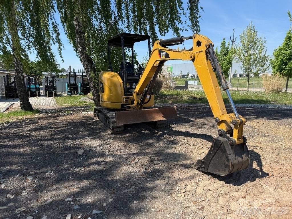 CAT 303 E CR Bandgrävare