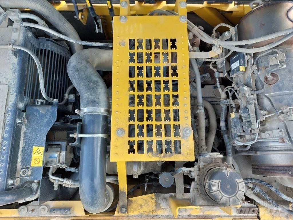 Komatsu HB365LC-3 Bandgrävare