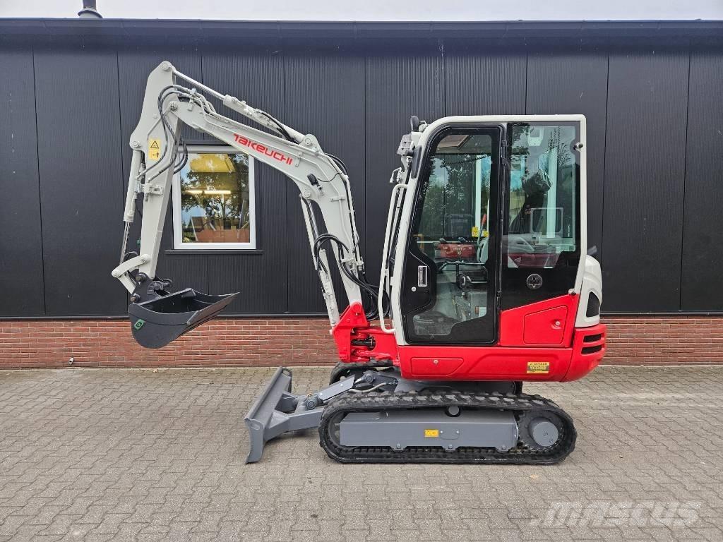 Takeuchi TB 230 Minigrävare < 7t