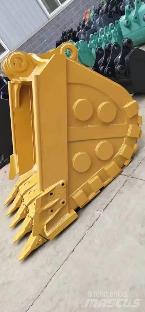 Komatsu PC210 Skopor