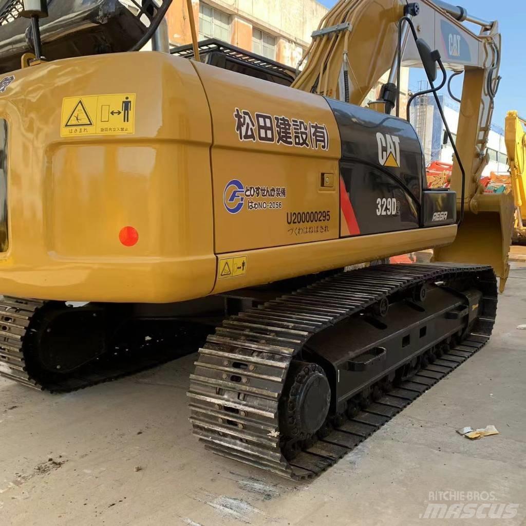 CAT 329 E LR Bandgrävare