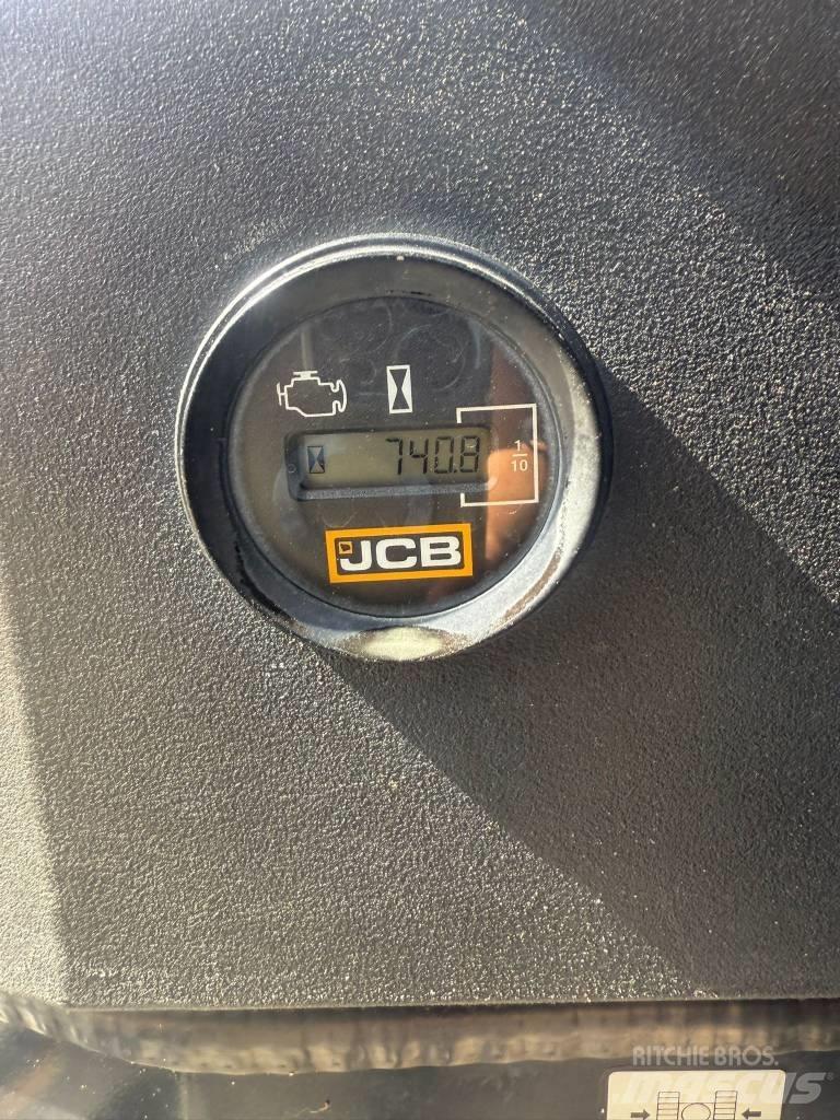 JCB 16 C-1, 740h Minigrävare < 7t