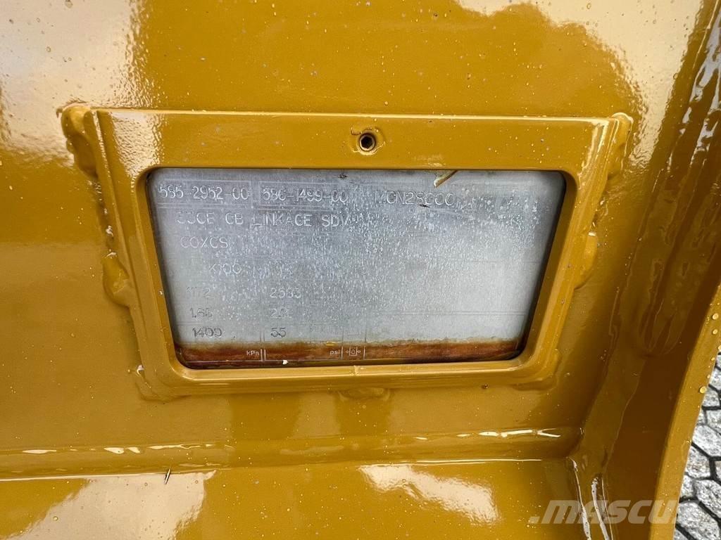 CAT 326-07 Bandgrävare