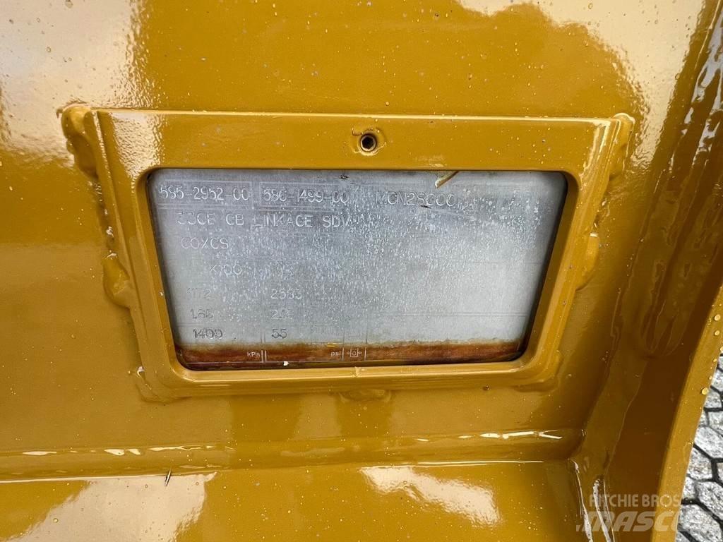 CAT 326-07 Bandgrävare